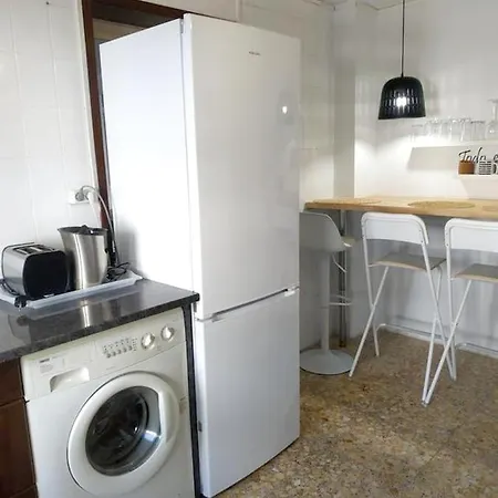Apartment 3 Bedrooms With Balcony And Wifi At 2 Km Away From The Beach Cee