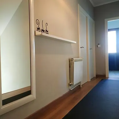 3 Bedrooms With Balcony And Wifi At 2 Km Away From The Beach